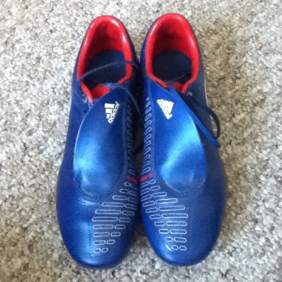 🎀REDUCED🎀 Adidas F30 Soccer Cleats