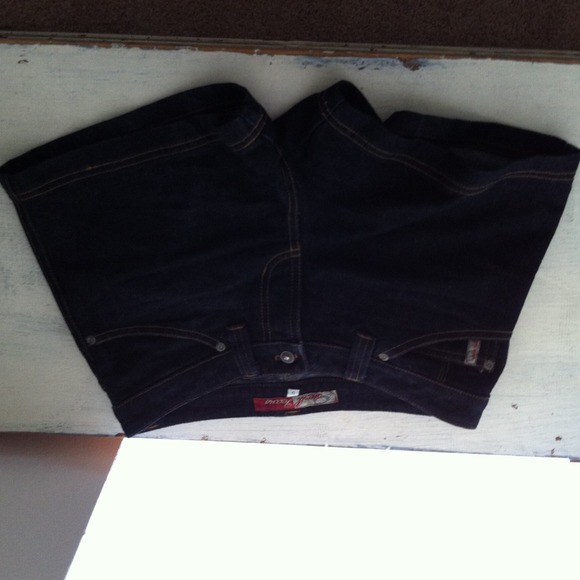 Never worn Oneill jean short just too small