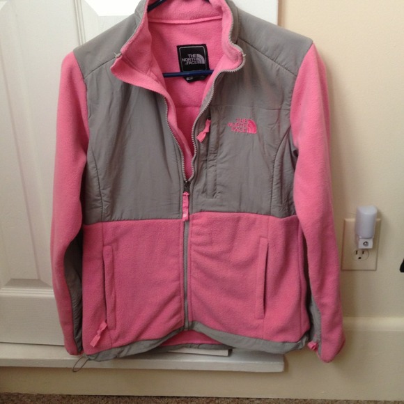 North face sweater