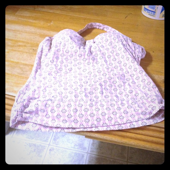 I am selling a shirt that is a large made by l.e.i