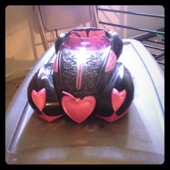 Monster high car
