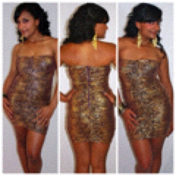 Beutiful purple And Brown animal print, strapless. - Picture 3 of 3