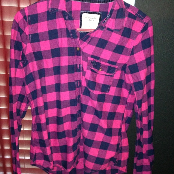 Abercrombie button down long sleeve