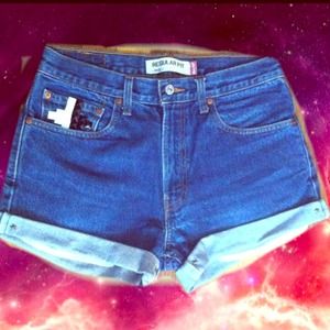 •SOLD• High waisted shorts
