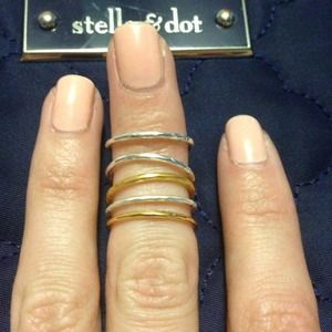 Stella & Dot Stackable Bands rings (5 in set)