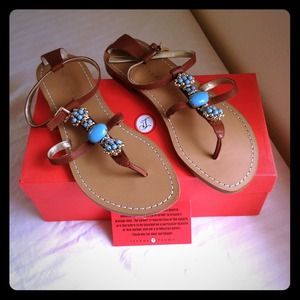 👐SOLD👐Ivanka Trump Sandals Size 9