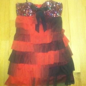 Ombre Tiered Babydoll Cocktail Mini by Flip