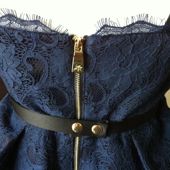 Kate Young Peplum Blue Lace Cocktail Dress - Picture 4 of 4