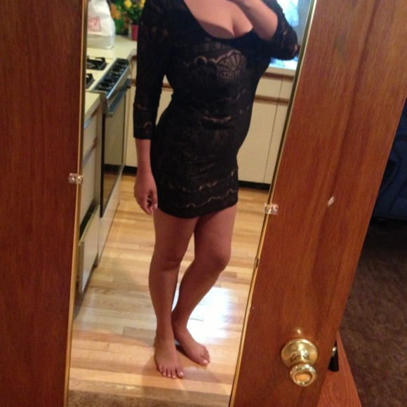 Long Sleeve Lace Dress - Picture 2 of 3