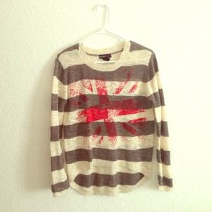 High-Low Knit Sweater w/ the British Flag