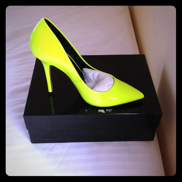 Boutique 9 Heels Size 8.5