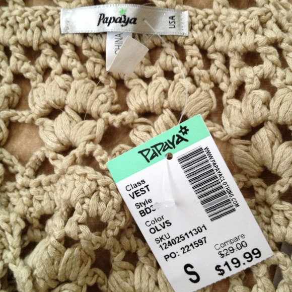 🚫SOLD🚫Crochet top! - Picture 2 of 3