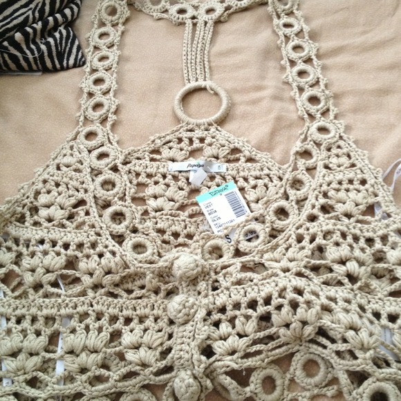 🚫SOLD🚫Crochet top! - Picture 3 of 3