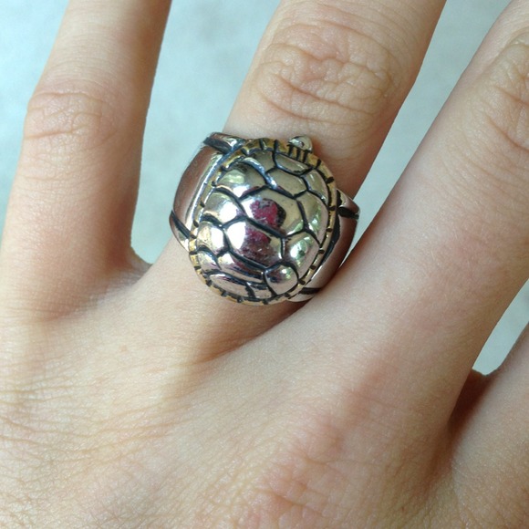 PRICE REDUCEDTurtle ring