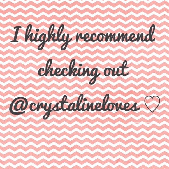 Check Out Her Closet! @crystalineloves