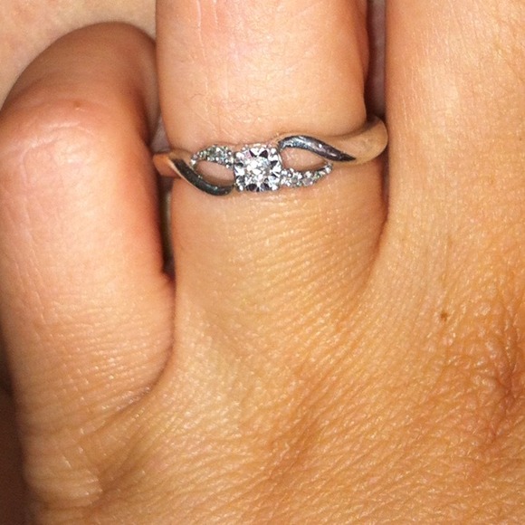 Diamond ring