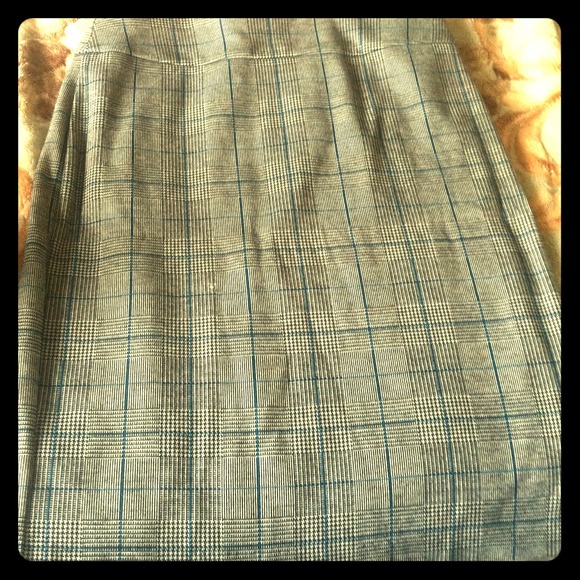 Plaid midi skirt