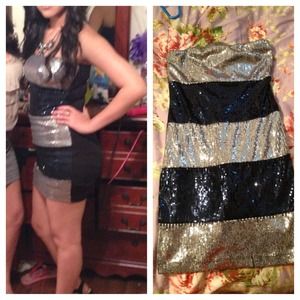 Short sparkly dress perfect for the club :)