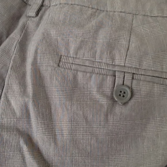 NYC Business Shorts - Picture 3 of 3