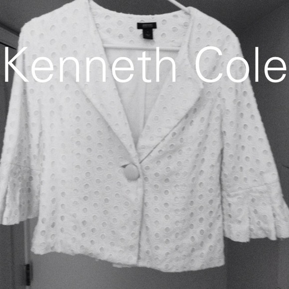 Kenneth Cole White Eyelet Jacket😊