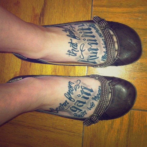 Brown ballerina flats with buckle closure - Picture 1 of 4