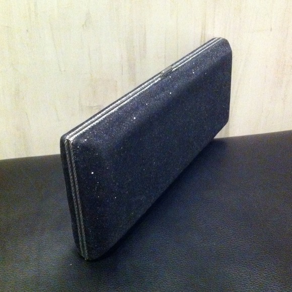 20% off Authentic Vbh Luxury rectangle compact 24 - Picture 4 of 4