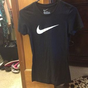 Nike T-shirt