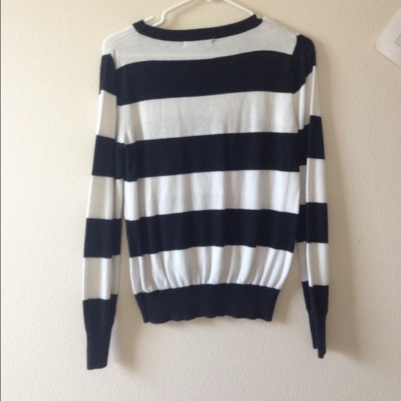 Striped sweater - Picture 3 of 4