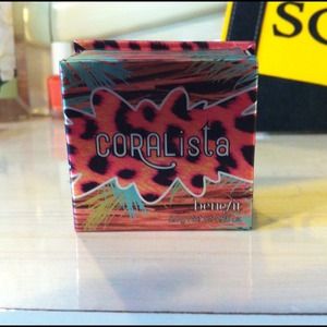 ✨BRAND NEW benefit Corlista blush