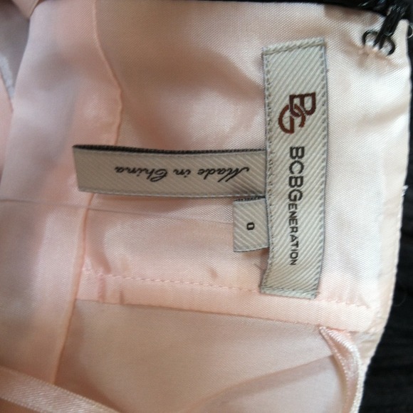 ❌Consignment❌NWOT BCBGeneration dress - Picture 3 of 5