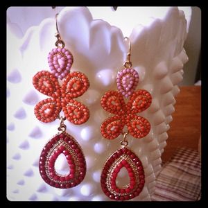 🍥Beautiful Earring Bundle For @smyl4me2🍥