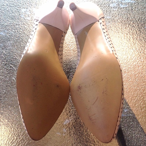 🌸Vintage Blush Kitten Heels - Picture 4 of 4