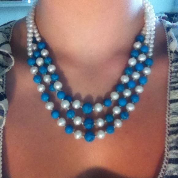 REAL Pearl Cascade Necklace in original velvet bag - Picture 2 of 4