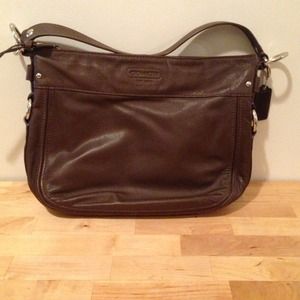 **Reduced**Almost new dark brown leather Coach bag
