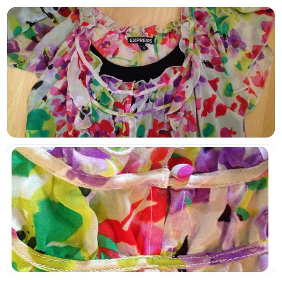 🚫Sold🚫🌟Host pick🌟Express top sz M. Sheer - Picture 4 of 4