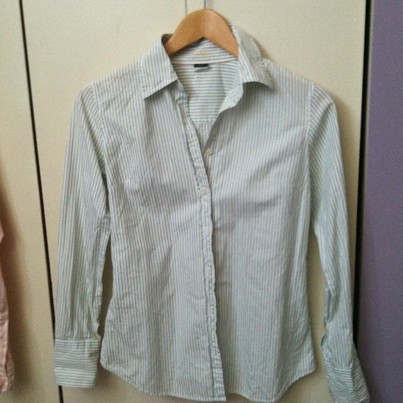 J crew button down shirt - Picture 2 of 3