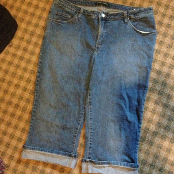 Jean Capri's