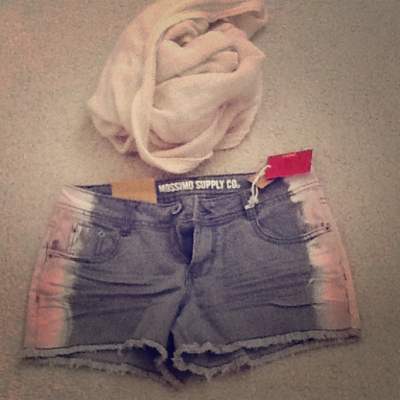 SOLD xxx shorts - Picture 1 of 1