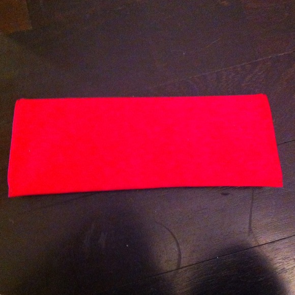 20% off Authentic VBH luxury passé part out clutch - Picture 3 of 4