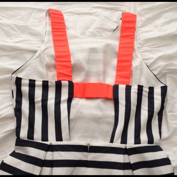 ❌SOLD❌ Nautical Striped Dress - Picture 4 of 4