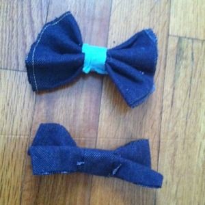 Set of 2 bow hair pieces