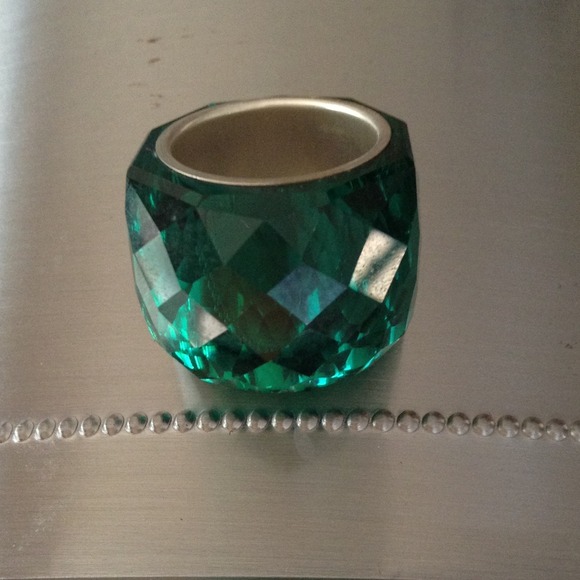 Sold! Swarovski crystal ring: beautiful dark green
