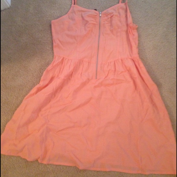 Peach colored h&m dress size 12