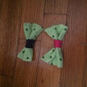 Pair of homemade bows with bobby pins attached