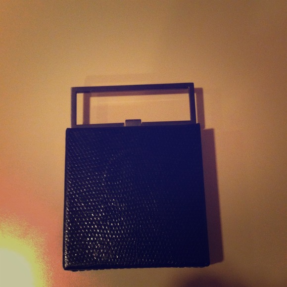 Authentic VBH square casino clutch - Picture 1 of 3