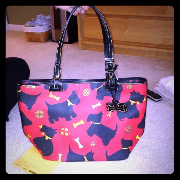 💯% Authentic Scottie Medium East/West Tote