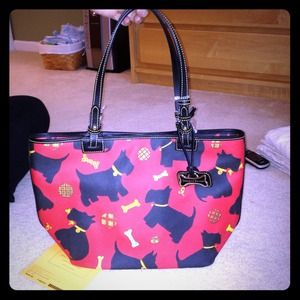 💯% Authentic Scottie Medium East/West Tote