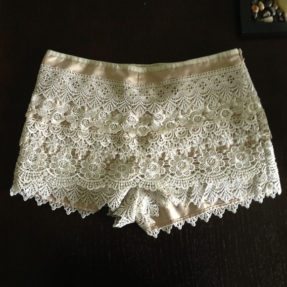 Sans Souci shorts