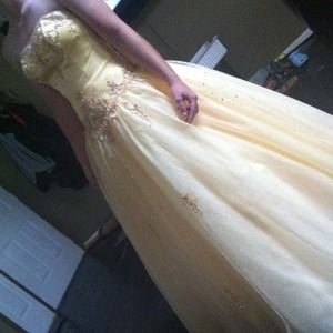 Canary yellow prom dress!