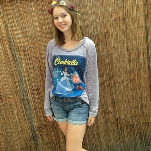Cinderella long sleeve sweater type top